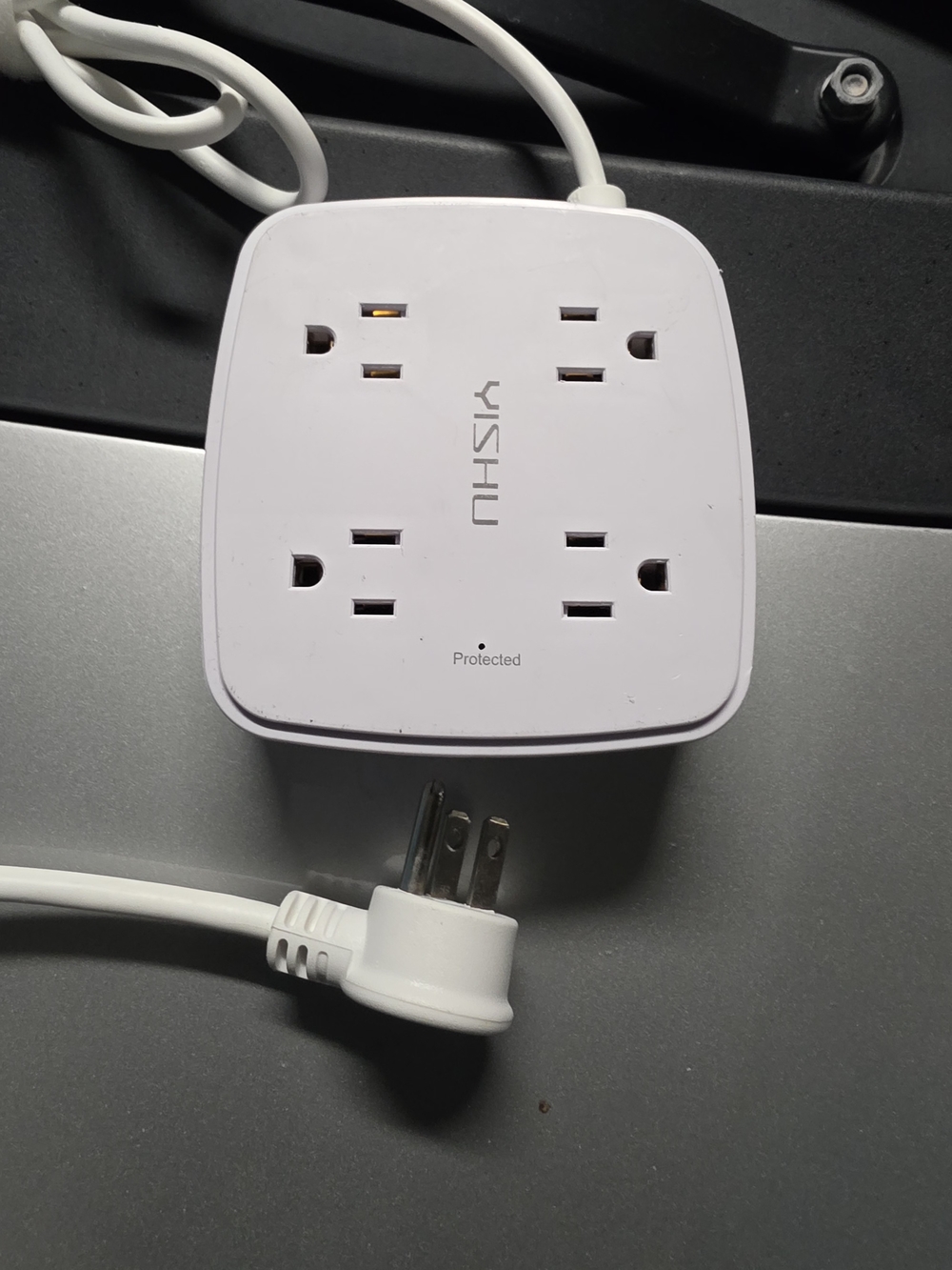 ISH White 4-Outlet Surge Protector Power Strip